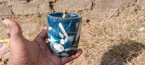 Brûleur d'encens Bakhoor en résine moderne artisanal, cadeau arabe élégant pour les festivals du Ramadan et de l'Aïd - Product Image 3