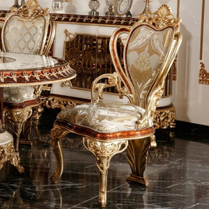 Ensemble de table à manger de style royal classique haut de gamme en bois d'acajou avec sculpture en feuille d'or et plateau brillant, 6 places, pour salle à manger de villa - Product Image 4