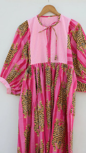 เดรสผ้าฝ้ายลายทางสีพื้น แขนพอง ทรงเข้ารูป สไตล์ลำลองสำหรับฤดูร้อน คอลเลคชั่นบูติกสไตล์ชาติพันธุ์ เป็นมิตรต่อสิ่งแวดล้อม - Product Image 4