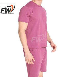 Conjunto de camiseta y pantalones cortos de verano para hombre, personalizado OEM, de alta calidad, transpirable, informal, con mangas cortas, al por mayor - Product Image 6