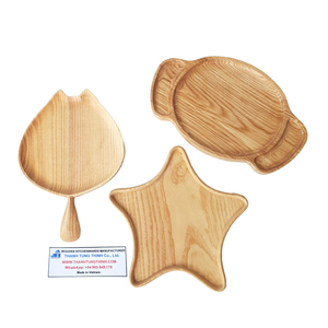 Articles les plus vendus Plateau en bois de différentes formes Écologique Non toxique Sans danger pour les aliments Idéal pour les bébés qui commencent à manger des aliments solides Fabriqué au Vietnam - Product Image 2