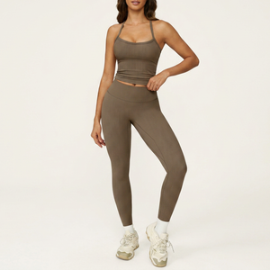 Nuevo Conjunto Deportivo para Yoga, Running, Fitness y Gimnasio, Bra Deportivo con Espalda Cruzada, Leggings con Efecto Levanta Glúteos, Personalizable con Logotipo - Product Image 6