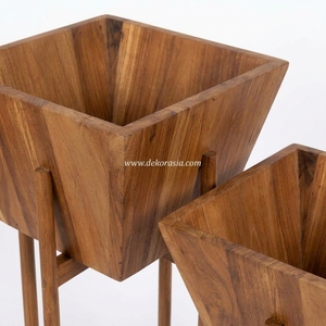 Vase en bois Vas-Wooden pour fleurs, emballé en carton, décoration intérieure 30x30x63cm pour jardins et intérieurs - Product Image 3