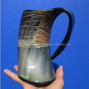 Mug en corne de viking en cuivre de haute qualité, style Art déco, cadeau d'anniversaire ou de Noël, artisanat naturel fait main - Product Image 2
