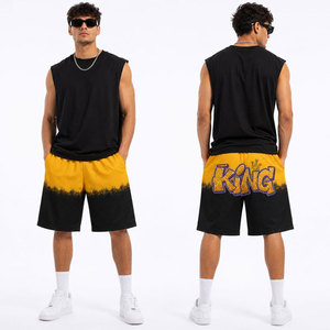 Shorts dégradés jaune et noir pour hommes avec logo King pailleté, dos orné de sequins, taille élastique décontractée, effet délavé à l'acide - Product Image 4