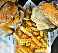 Emballage en papier kraft pour hamburgers, biodégradable, résistant à la chaleur, de qualité alimentaire, revêtement anti-graisse, jetable, pour la restauration rapide à emporter