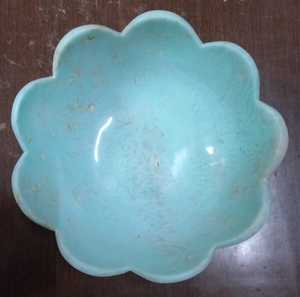 Tazón y Plato de Madera Duraderos de Diseño Clásico Hechos a Mano para Bodas y Eventos - Product Image 1