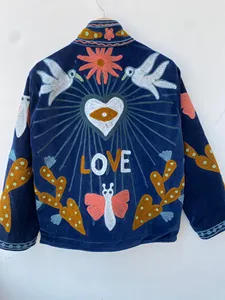 Chaqueta Boho Premium de Terciopelo Azul Bordada con Aves en Vuelo, Flores Silvestres y Motivos Botánicos, Chaqueta de Manga Larga para Mujer - Product Image 4