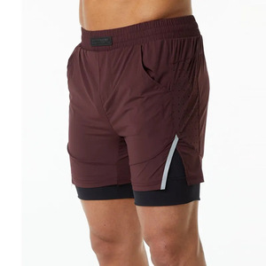 Pantalones Cortos Deportivos para Hombre, de Secado Rápido, Dos Capas, Aberturas Laterales, Transpirables, Color Borgoña, 2 en 1 - Product Image 3