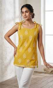 Tunique sans manches en coton jaune à imprimé bloc, séchage rapide, col carré, bretelles à nouer, style indien pakistanais, pour usage quotidien - Product Image 1