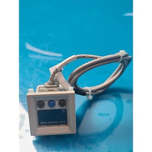 ISE40A-01-R-M SMC ใช้เป็นชิ้นส่วนอุปกรณ์เซมิคอนดักเตอร์รุ่นเก่า - Product Image 6