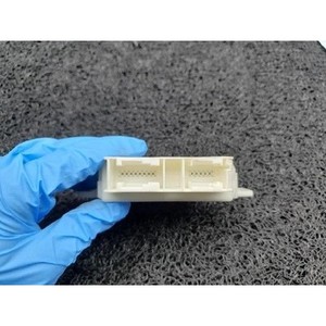 ECU และโมดูลคอมพิวเตอร์มือสองสำหรับรถยนต์ S-class รุ่น 2219005300 - Product Image 3