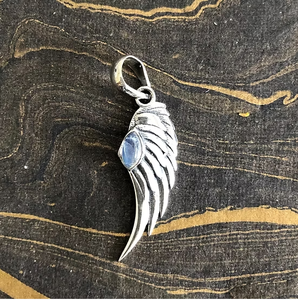 JAIPUR SILVER Colgante de Plata 925 Hecho a Mano con Forma de Ala de Ángel y Piedra Natural, Joyería de Lujo Unisex para Uso Diario - Product Image 3