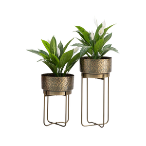 Jardinières rondes en métal doré de luxe moderne avec supports, lot de 2 pots durables, style minimaliste pour plantes, design intérieur biophilique - Product Image 5