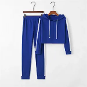 Conjunto Deportivo de Verano para Mujer, 2 Piezas, Shorts, Spandex/Poliéster, Felpa Ligera, Color Liso, Estilo Urbano - Product Image 1