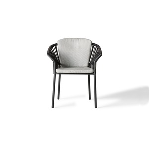 เก้าอี้พักผ่อนกลางแจ้งสไตล์มินิมอลสมัยใหม่ โครงโลหะเคลือบสีฝุ่นพร้อมงานถักเชือก – เก้าอี้สำหรับใช้งานเชิงพาณิชย์ในโครงการบริการรับรองแขก - Product Image 2