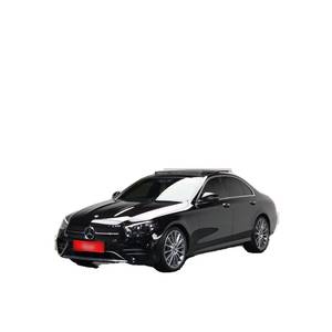 Mercedes-Benz Classe E E350 4MATIC AMG Line 2023, 39 890 km, boîte automatique, sièges en cuir, conduite à gauche, caméra de recul - Product Image 1