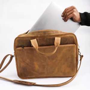 Sac pour ordinateur portable en cuir disponible en version OEM, fabriqué avec des matériaux de haute qualité, pour un usage quotidien, service OEM, style multi-poches, sac pour ordinateur portable en cuir unisexe. - Product Image 3