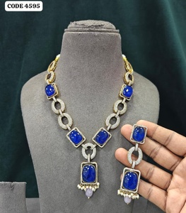 Conjunto de Collar de Cadena con Eslabones en Verde Esmeralda de Lujo con Diamantes Americanos Chapados en Oro, Joyería para Bodas y Fiestas para Mujer - Product Image 2