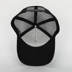 Casquette de sport personnalisée 5 panneaux en gros, broderie de logo de haute qualité, coton noir, patch en cuir, casquette trucker classique - Product Image 6