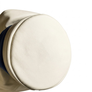 กระเป๋ากอล์ฟหนังสั่งทำขายส่ง ดีไซน์เองได้ น้ำหนักเบา สีพื้น คุณภาพสูง สีขาว กระเป๋ากอล์ฟหนังสำหรับเล่นโปโล - Product Image 4