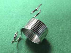 Guía de Hilo Metálica AA0257, Dedal para Tejer, Herramienta para Manualidades de Tejido - Product Image 1
