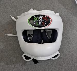 Protector de Cabeza de Boxeo Unisex de Cuero Vacuno Genuino Ajustable Personalizado con Barra Nasal para Entrenamiento y Sparring - Product Image 1