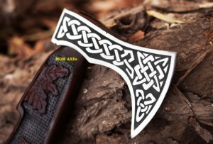 Handmade <b>Axe</b> Damascus Steel Blade Wood <b>Handle</b> With Leather Sheath Outdoor Knife - Product Image 2
