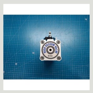 Vanne d'angle à vide poussé SMC XLA-40, utilisée comme pièce détachée pour équipement semi-conducteur d'occasion - Product Image 5