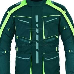 Veste textile de moto moderne, conçue pour les motards de tous les jours, avec un tissu doux et résistant à l'usure. - Product Image 4