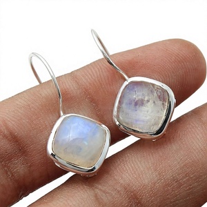 Boucles d'oreilles pendantes en argent sterling 925 avec pierre de lune arc-en-ciel naturelle, serties à la main, pour femmes - Product Image 1