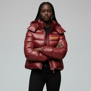 Doudoune matelassée personnalisée rouge pour femme, vêtements d'hiver décontractés, manteaux d'hiver tissés à capuche, matelassés, brillants, réversibles, en duvet, vente en gros - Product Image 1