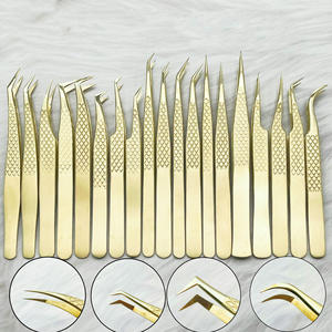 Pince à épiler RMI Shin en acier inoxydable plaqué or 24 carats, avec pointe en fibre, prise en main confortable, 10 mm, durable - Product Image 1