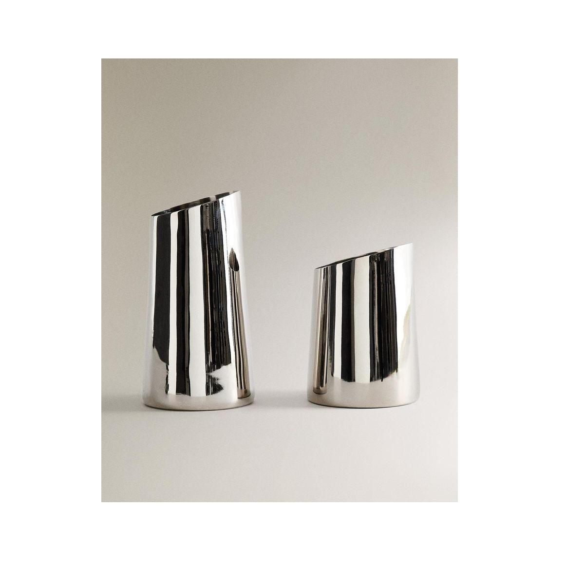 ตามที่แสดงในภาพ