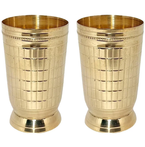 Verre à vin décoratif en laiton pur à prix avantageux pour bar, hôtel, articles de bar, design artisanal à prix incroyable - Product Image 6