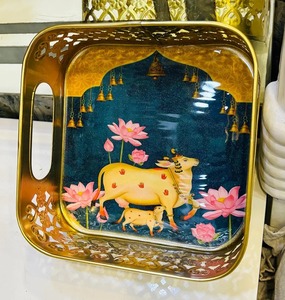 Pot en métal Pichwai artisanal avec plateau, finition vintage, style traditionnel, récipient décoratif, décoration intérieure - Product Image 6