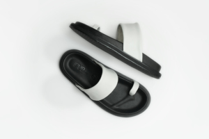 Sandalias PUP de Verano para Playa, Nuevas, Hechas a Mano, de Cuero Vacuno Genuino, con Punta Tubular, Suela Gruesa, Unisex, Clásicas, Acolchadas, Negras - Product Image 4