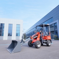 Gelenkiger Kompakt-Teleskopradlader 3,3m Hubhöhe 400kg Tragbares Elektromodell für Hof- und Stapelarbeiten