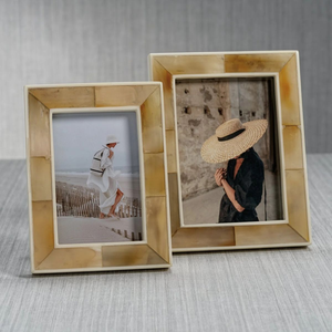 Modern Brown & <b>Black</b> Modern Pattern Bone Horn Photo <b>Frame</b> Handicraft Decor Bone Horn Photo <b>Frame</b> Best Quality Horn Photo <b>Frame</b> - Product Image 2