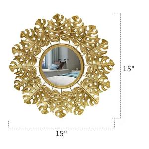 Durabilité luxueuse et artisanale des cadres de miroirs en métal, adaptés aux espaces intérieurs et extérieurs couverts. - Product Image 3
