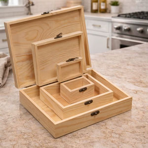 Boîte de rangement pour bijoux multifonctionnelle en bois de pin classique artisanale avec capacité personnalisable - Product Image 1