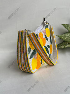 Fabricante de Bolsos con Cuentas de Cítricos, Bolso de Mano Tipo Clutch con Diseño de Limón y Naranja, Venta al Por Mayor, OEM, Bolso Artesanal, Exportación, Marca Privada, Venta al Por Mayor - Product Image 2