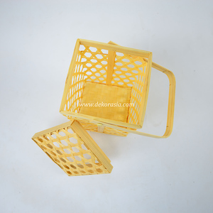 Cesta de Almacenamiento de Bambú Natural Hecha a Mano, Diseño Cuadrado Tejido con Asa para Alimentos y Decoración del Hogar - Product Image 5