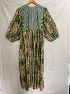 Accesorios de Ropa de la Mejor Calidad, Vestido Largo Informal de Algodón para Mujer, Atuendo Elegante y Suave para el Día a Día, Disponible para la Venta - Product Image 6