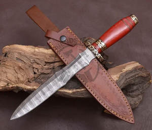 Nouveau Couteau à lame fixe de marque haut de gamme, Couteaux Dogger en Damas faits à la main avec manche en résine, Meilleur couteau de chasse de collection, Couteau de survie - Product Image 5