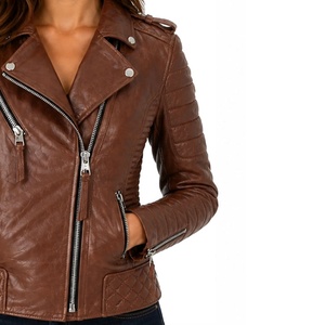 Veste de moto en cuir véritable marron pour femme, coupe ajustée, fermeture éclair, style motard, marron foncé, épaules matelassées - Product Image 3