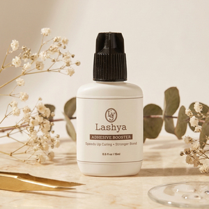[Lashya] Accélérateur de colle professionnelle 15ml – Performance de liaison améliorée – Marque privée – Accélérateur d'adhésif pour cils - Product Image 1