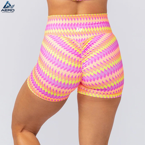 Shorts Deportivos Flexibles y Suaves para Mujer, con Efecto Levanta Glúteos, sin Costuras, con Estampado Fiesta, para Yoga y Ejercicio - Product Image 6