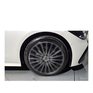 Mercedes-Benz CLE200 Coupé 2024, Classe CLE, 18 140 km, Volant à Gauche, Boîte Automatique, Caméra Arrière - Product Image 5