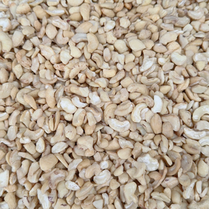 Vietnam Trusted Supplier SANTIGO Nuts Kernels Broken Kaju Cheap Bulk Kaju Cashew Nuts - Product Image 1
